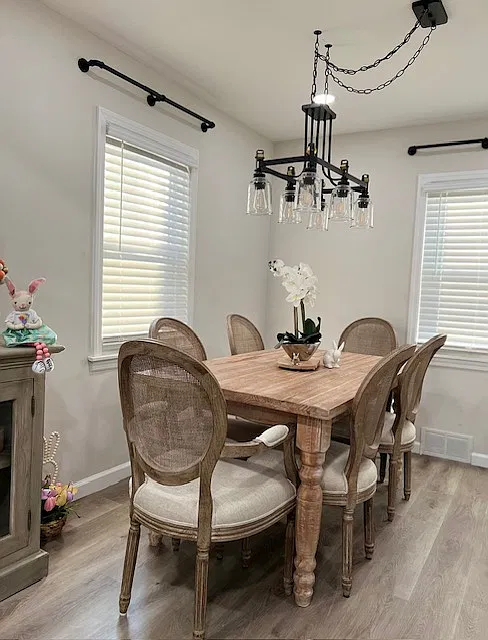 2 bed, 920 sqft, $2,800 — Photo 3
