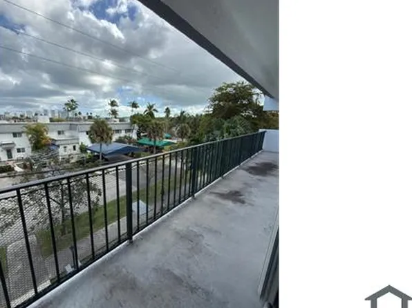 16508 NE 26th Ave, North Miami Beach, FL 33160