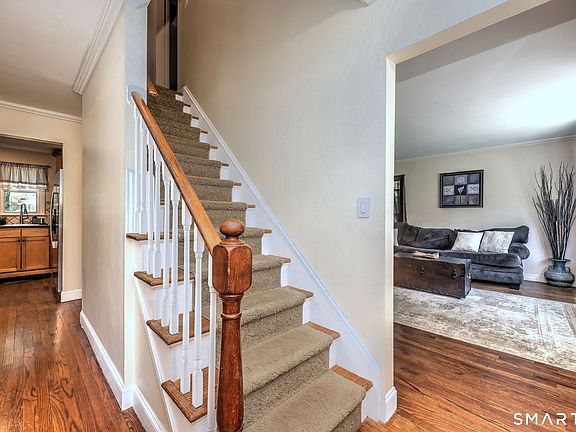 3rd image of 48 Linley Road