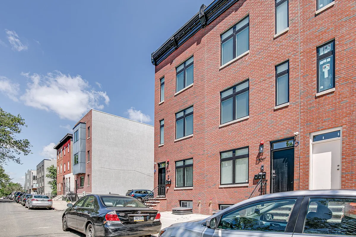 Building Photo - 2019 N College Ave