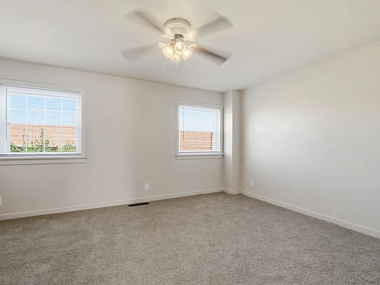 Townhouses of Chesterfield II — Photo 18