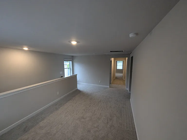 1001 Penfold Pointe — Photo 7