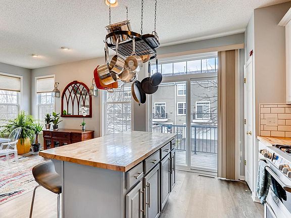 4th image of 13889 Ironstone Trl NW