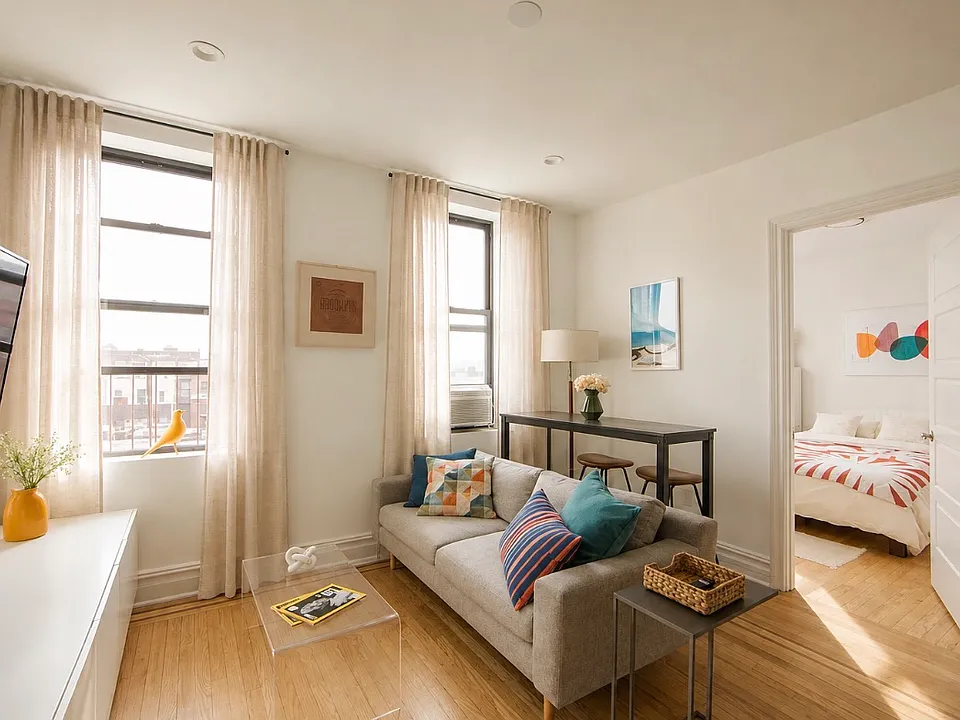 115 Greenpoint Ave #E2