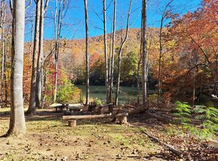 11 Hidden Lake Dr, Candler, NC 28715