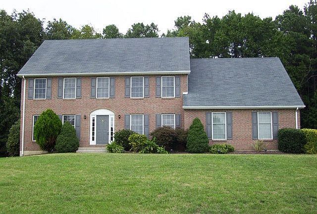 2nd image of 126 Matthew Dr