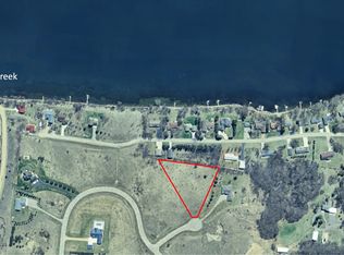4 Country Estates Ct NW, Alexandria, MN 56308