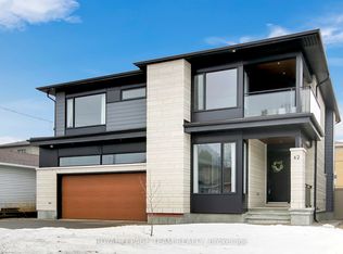 62 S Rossland Ave, Ottawa, ON K2G 2K6