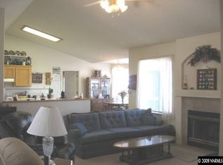 314 Phyllis Way, Silver Springs, NV 89429