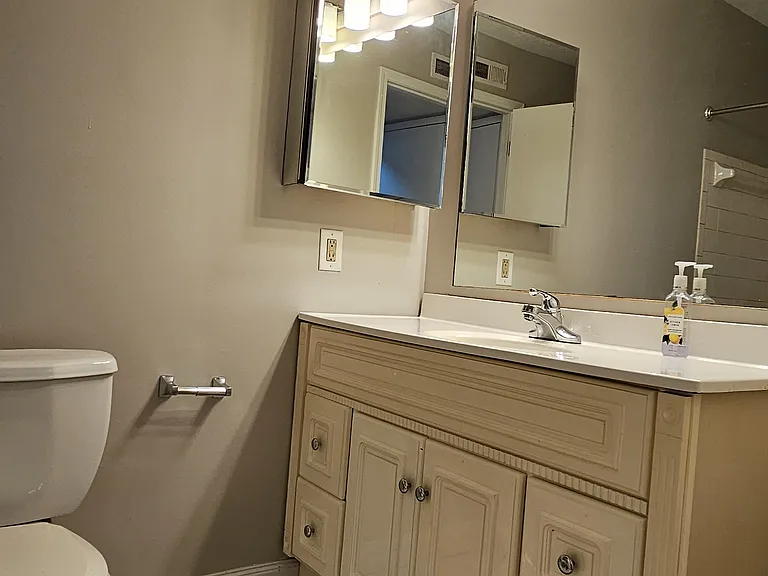 5275 Portland St #304 — Photo 3