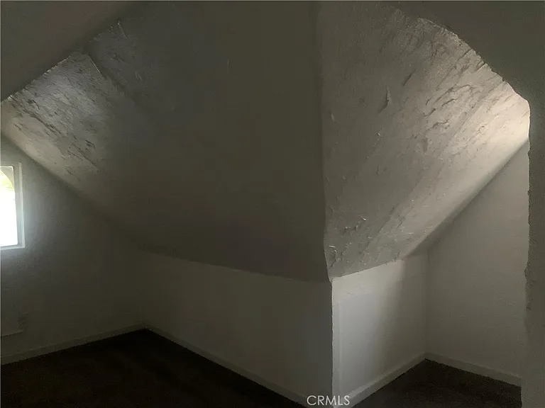2732 N G St #1 — Photo 5