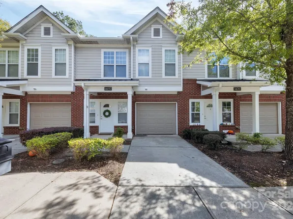 14057 Castle Abbey Ln, Charlotte, NC 28277