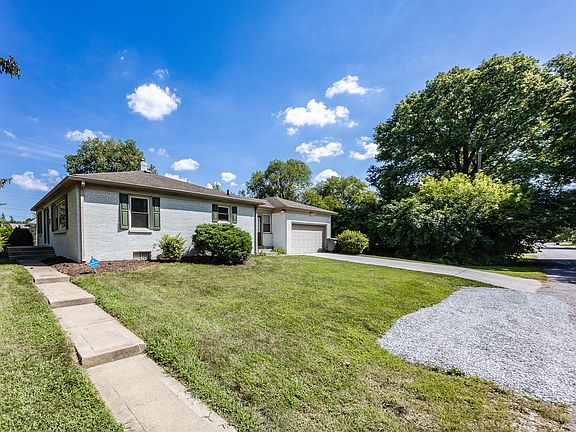 4th image of 2947 W Kessler Boulevard North Dr