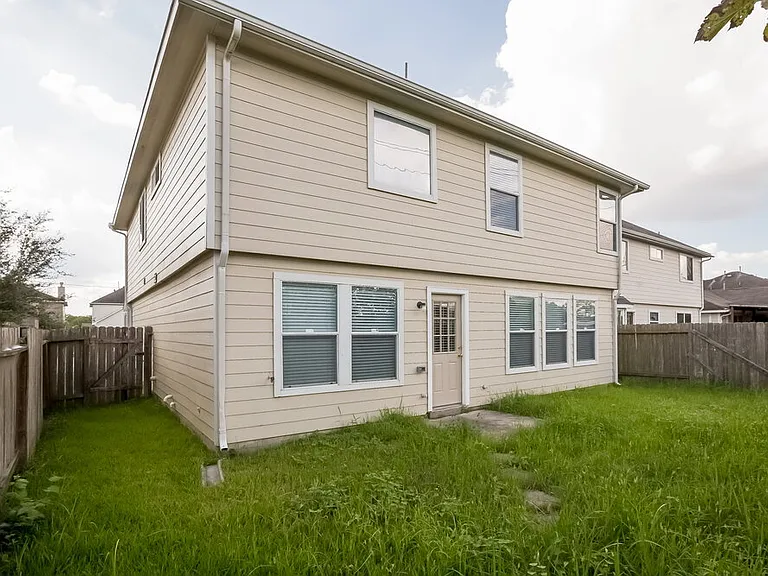 16347 Bantam Ridge Ct — Photo 27