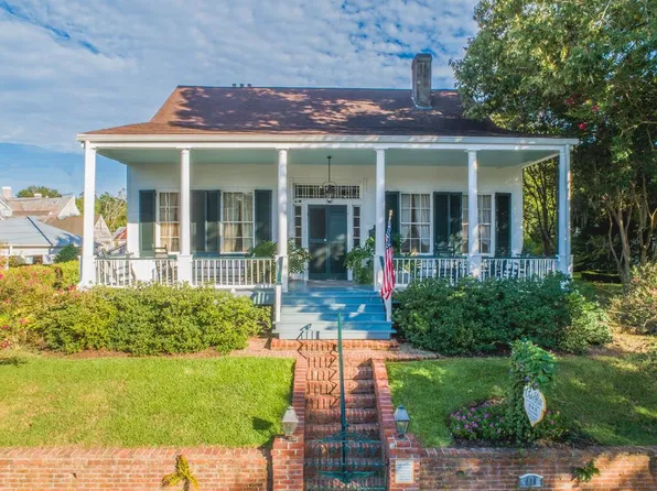 409 S Rankin St, Natchez, MS 39120