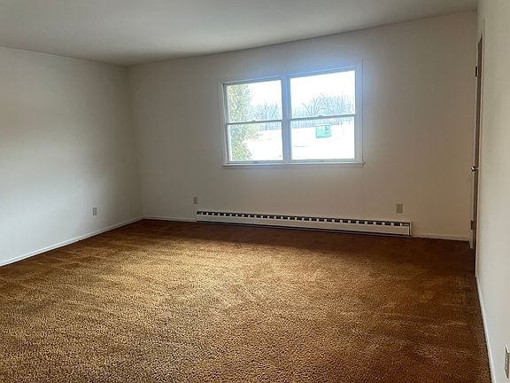 2nd image of 120 Filia Ln #8