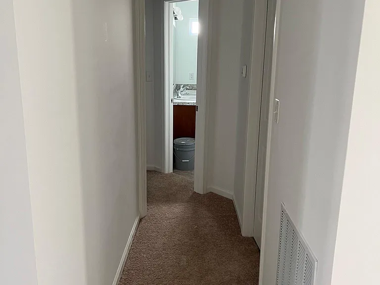 1210 S Aberdeen Dr — Photo 7