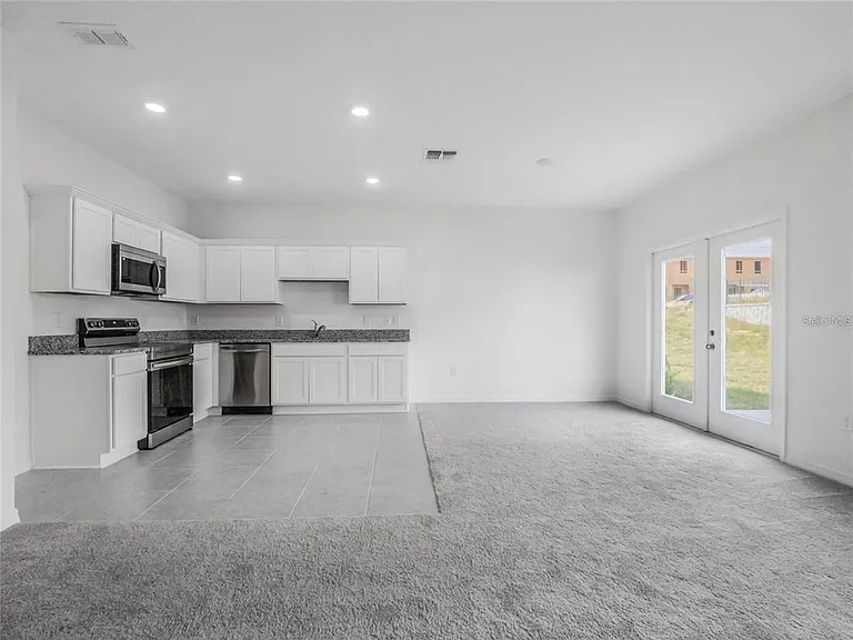 130 Mandovi St — Photo 5