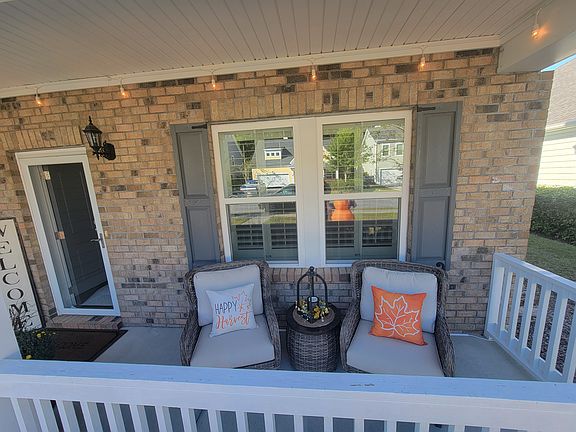Front porch - perfect for a drink