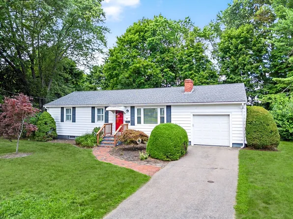 57 Gleason St, Framingham, MA 01701