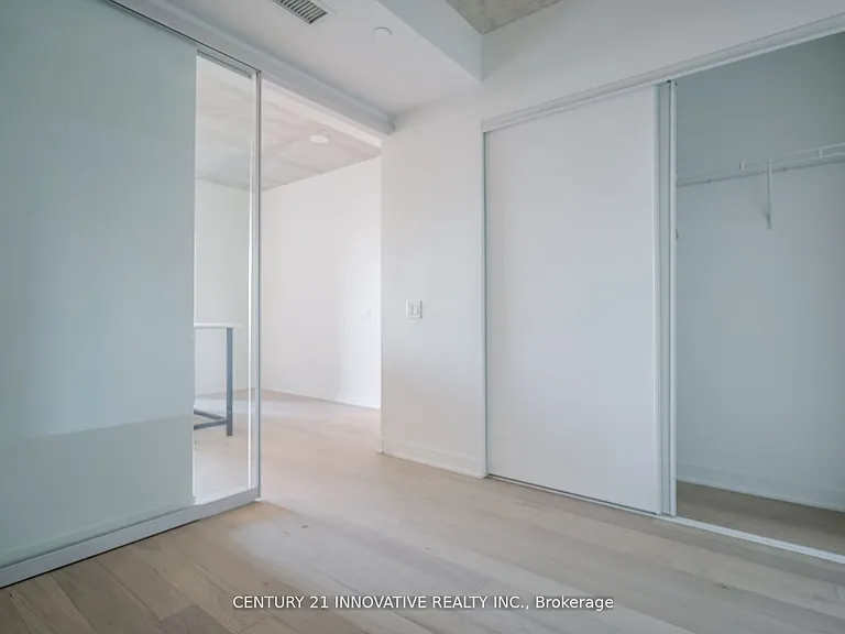 2625 Dundas St W #311 — Photo 21