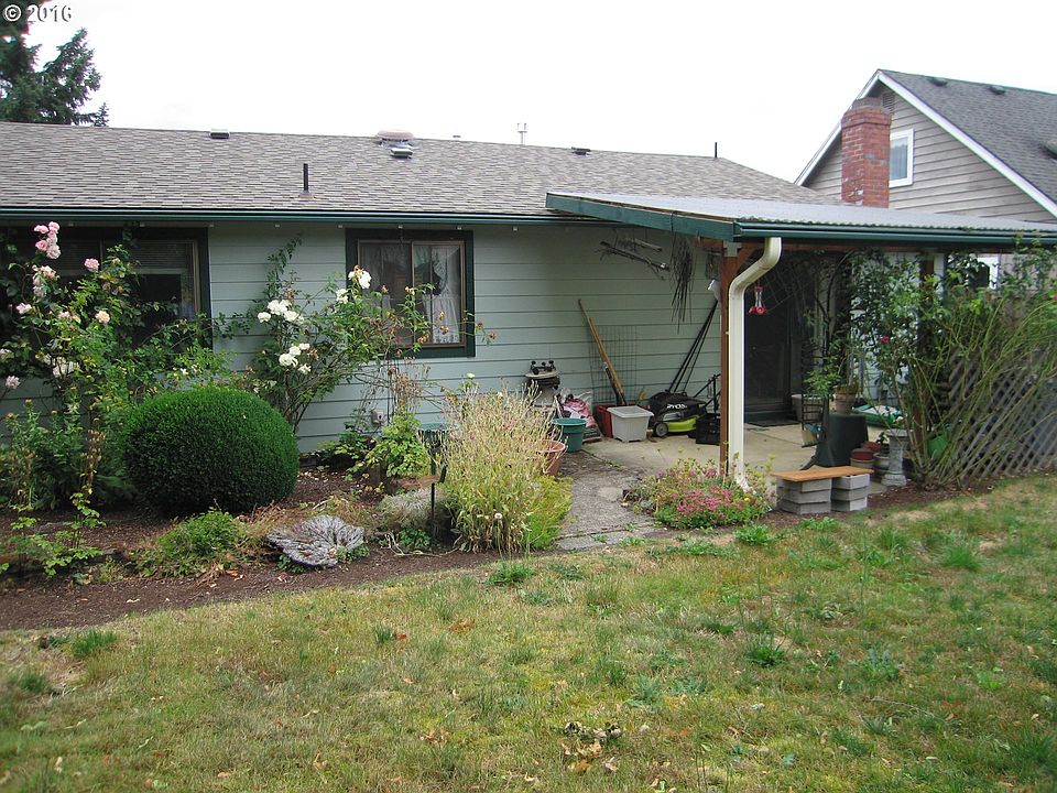 2nd image of 20400 SW Westside St