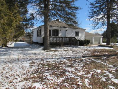7486 S 102nd Ave, Rothbury, MI, 49452