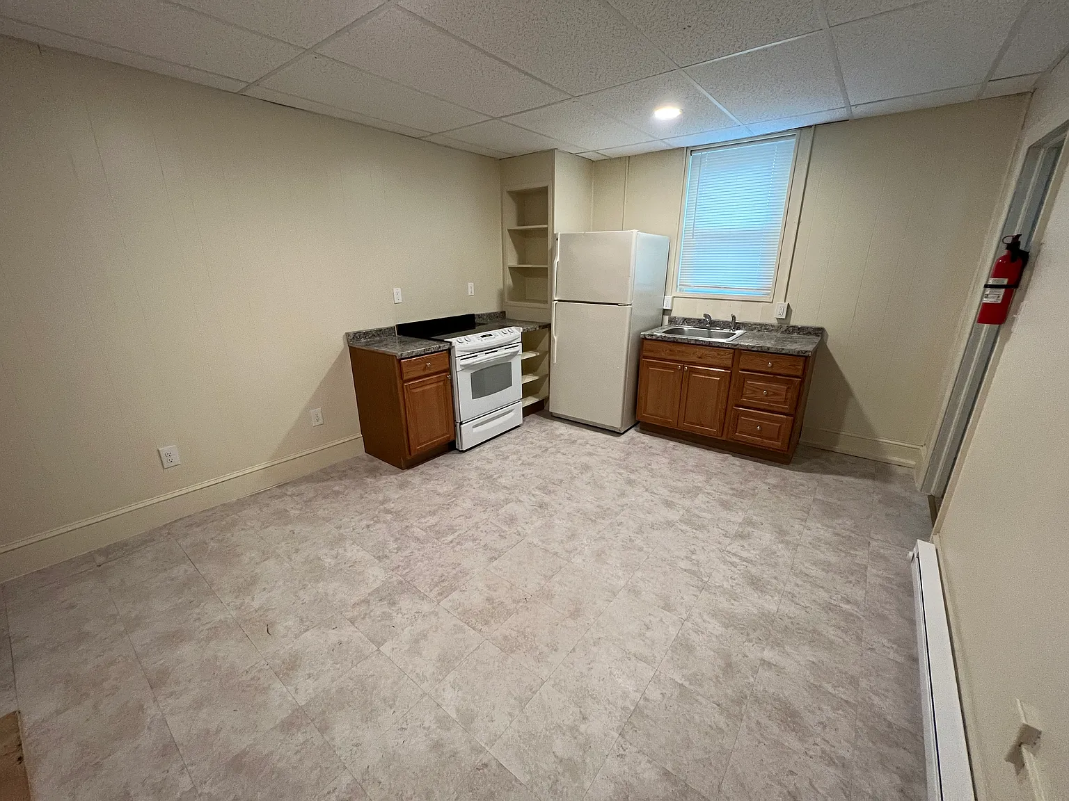 253 N York Street — Photo 3