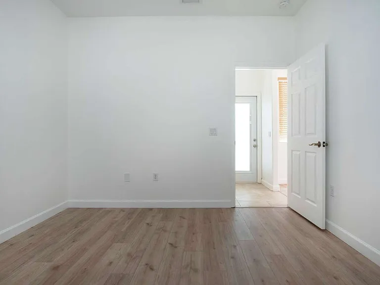 13931 Wood Duck Cir — Photo 56