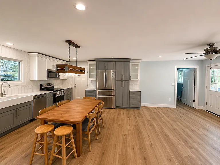 1108 N Maple Rd — Photo 10