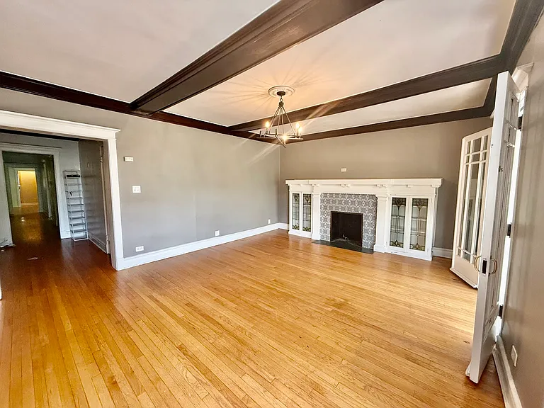 4149 N Sheridan Rd #3 — Photo 3