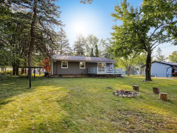 3425 Victoria St N, Shoreview, MN 55126