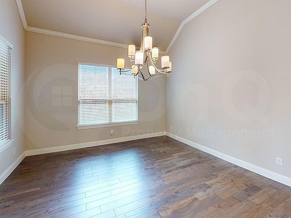 5th image of 4213 Wellesley Ave