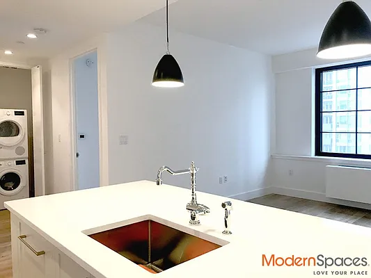 Rented by Modern Spaces | media 15