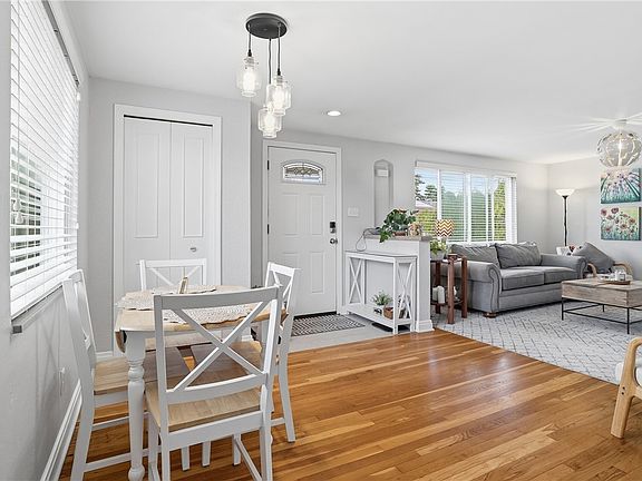 5th image of 706 Winstein St