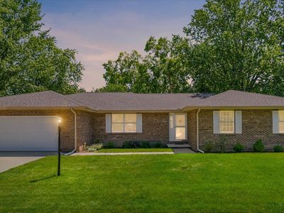 704 Wesley Ave, Savoy, IL, 61874