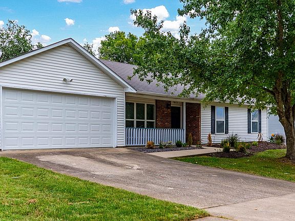 3rd image of 3912 Spring Cress Dr