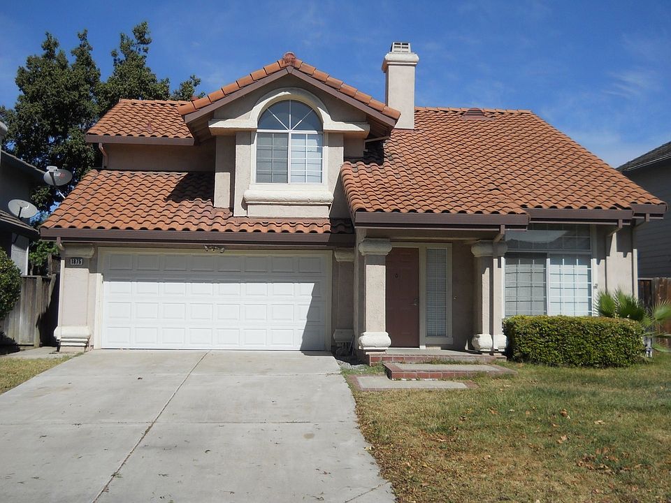 1st image of 1875 Camellia Dr