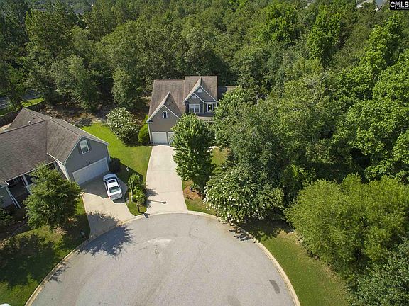 Image 2: Private backyard, with empty lot next to it, on a Cul de Sac