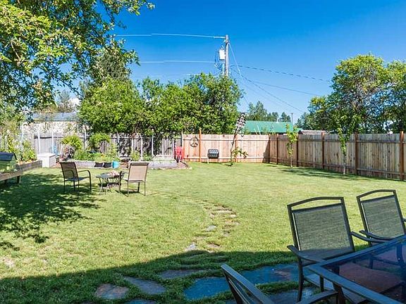 2nd image of 206 Kootenai St