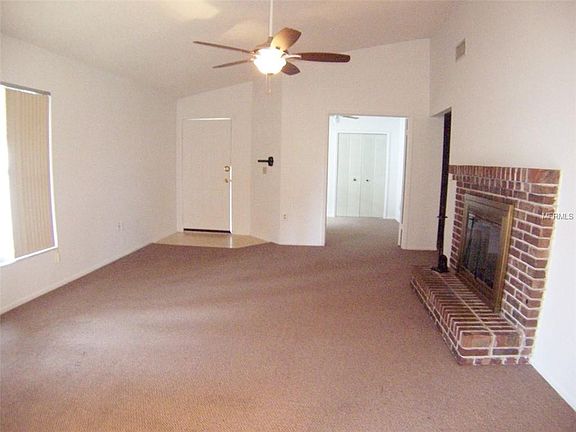 3rd image of 671 Lake Dexter Cir