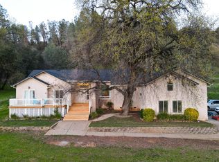 13447 Old Oregon Trl, Redding, CA 96003