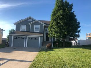 1210 Spruce Dr, Greenwood, MO 64034