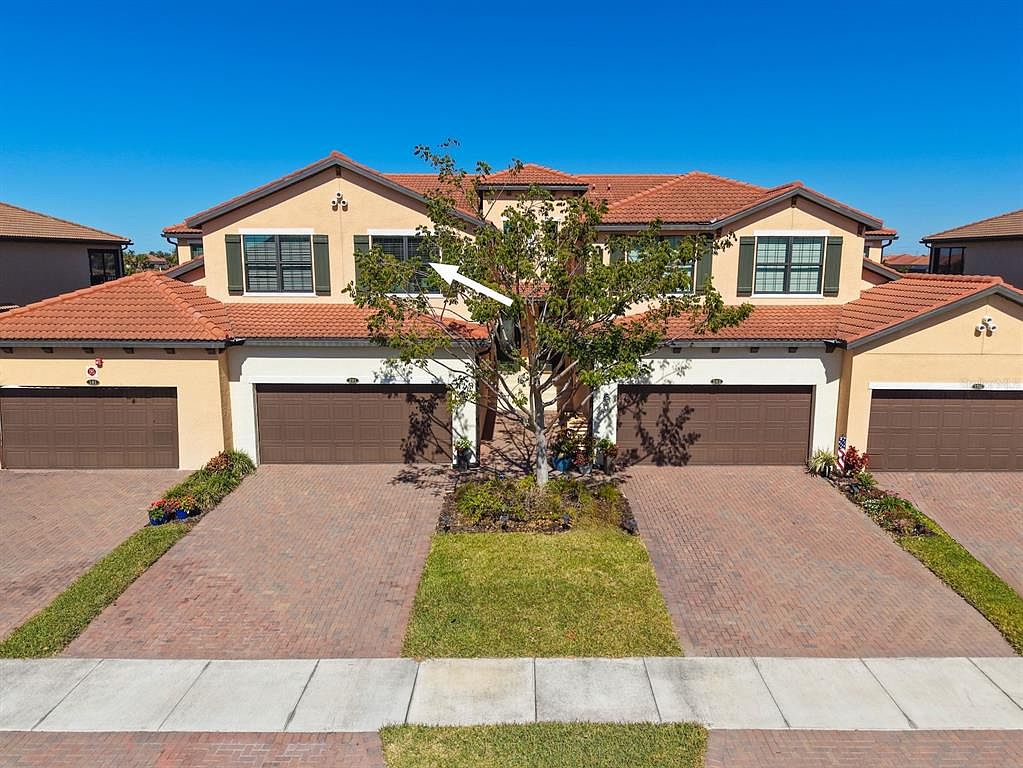 10812 Tarflower Dr Unit 201
