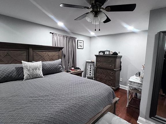 5th image of 12715 Cabell Rd