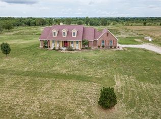 1019 Vaughan Ln, Tioga, TX 76271