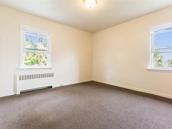 80-15 168th Street image 10 of 30