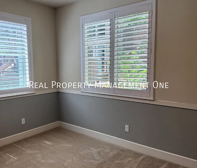 6544 Bantry Bay St — Photo 7