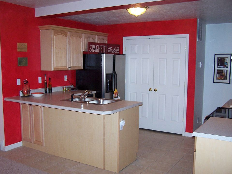 1st image of 1553 W Indiana Ave
