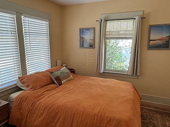4th image of 1220 Beach St